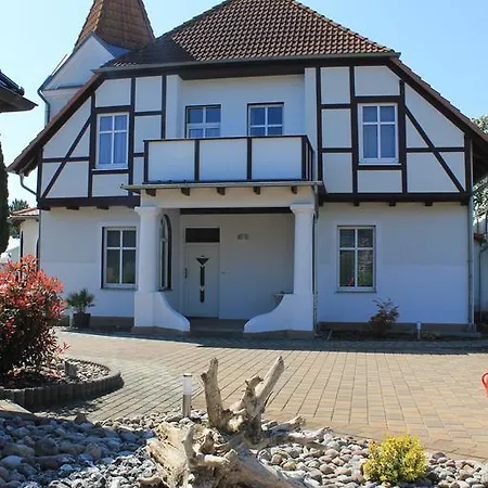 Mignon - Rot Apartmán Koserow